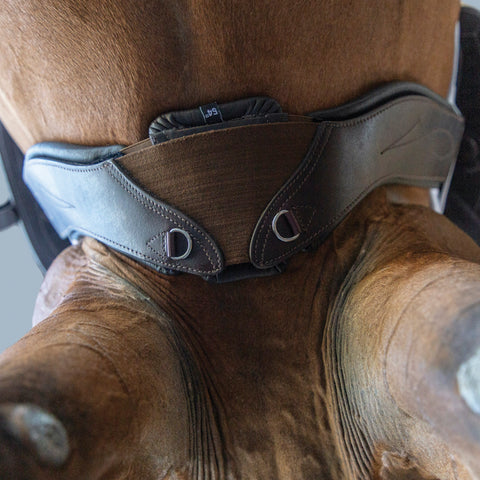 Total Saddle Fit StretchTec Shoulder Relief Dressage Girth™ with Leather Liner