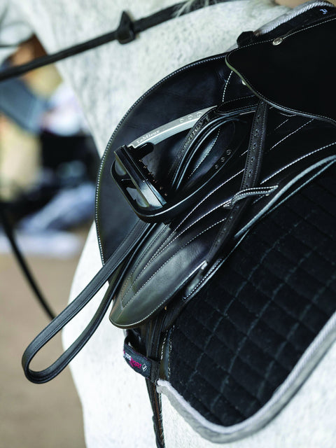 LeMieux® Vector Stirrup Leathers