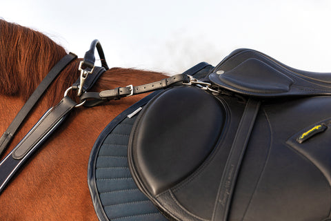 Horseware® Rambo® Micklem® Three-Point Breastplate