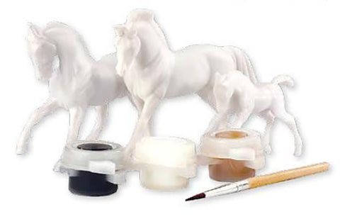 Breyer® Horse Family Paint & Play
