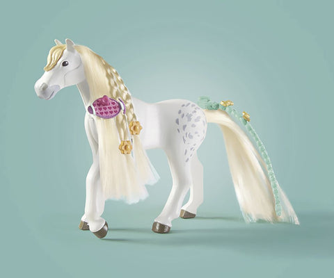 Playmobil® Isabella and Lioness with Washing Station