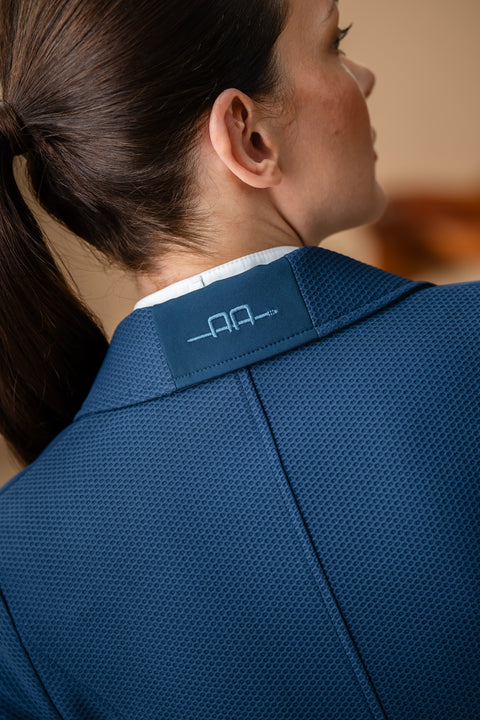AA® Platinum Bonded Motionlite Show Jacket