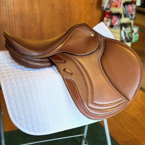 Almost New Circuit® Premier CL Saddle