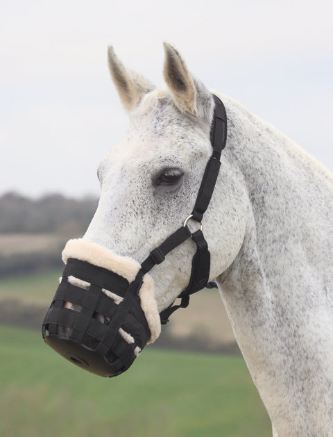 Shires Deluxe Grass Muzzle