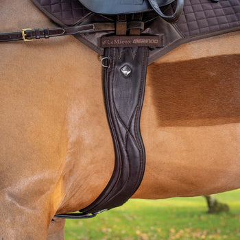 LeMieux® Gel-Tek Anatomic Jumping Girth