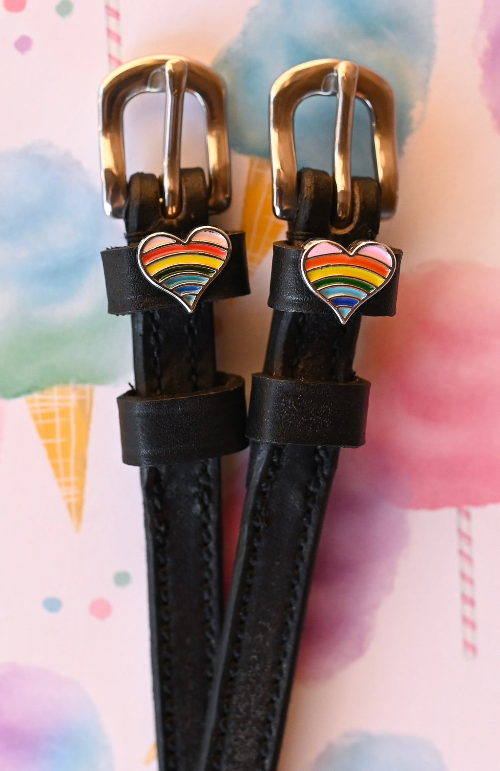 Vibrant Chevron Spur Straps for Every Rider