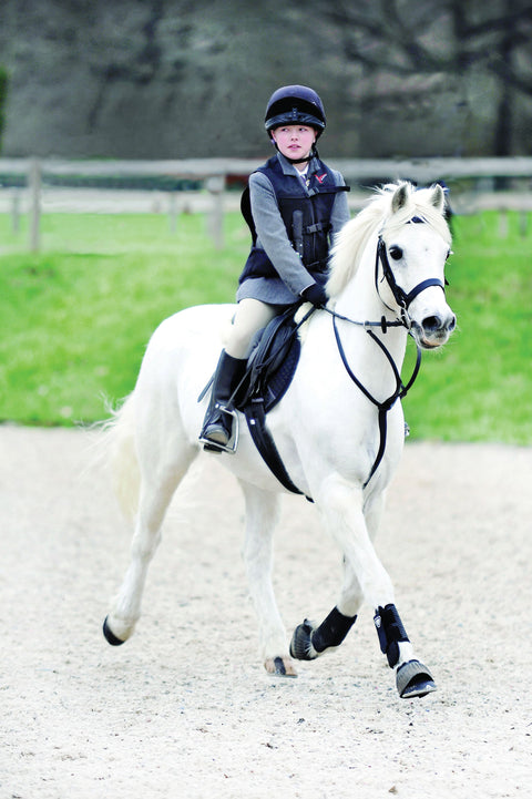 Point Two Equestrian Jacket Gilet De Protection équestre Point Two ProAir - Taille Enfant Moyen, Neuf Point Two Air Vests Uk Point Two Equestrian Jacket Gilet De Protection équestre Point Two ProAir - Taille Enfant Moyen, Neuf Point Two Air Vests Uk