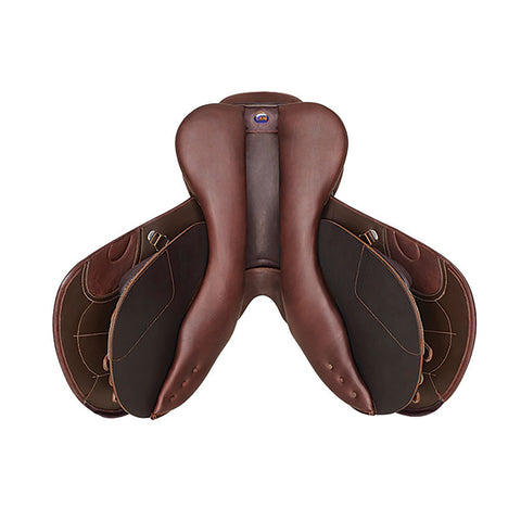 Almost New Bates Victrix Jump Saddle