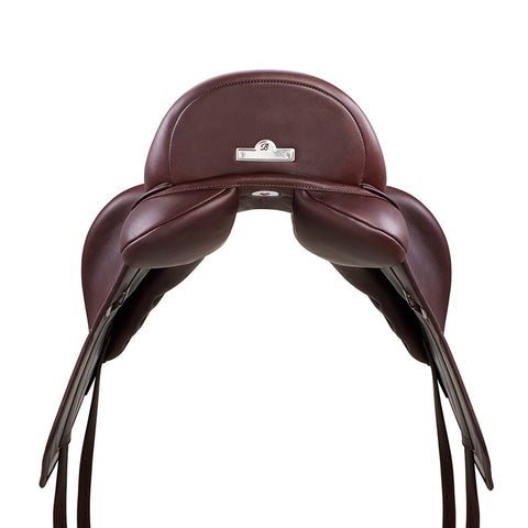 Almost New Bates Artiste Dressage Saddle
