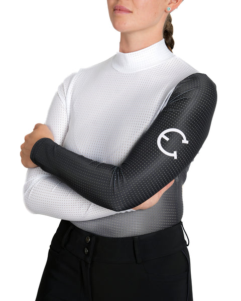 Equestrian Club Chaya Turtleneq