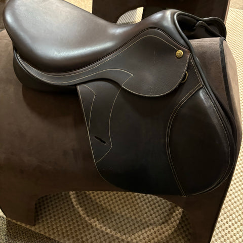Almost New Pesssoa® Gen-X™ Elita II Saddle