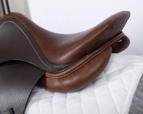 BLEMISHED Circuit™ Debut Saddle