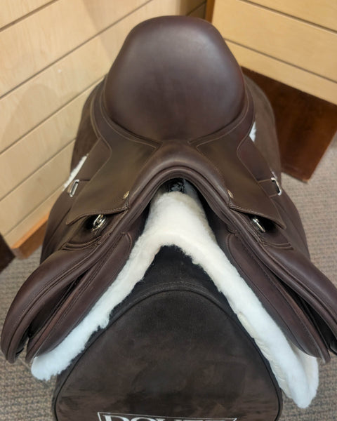 Almost New Bates Caprilli Close Contact+ Saddle in Luxe Leather with CAIR®