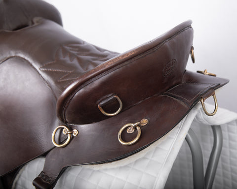 Used King Series Trekker Endurance Saddle with Horn