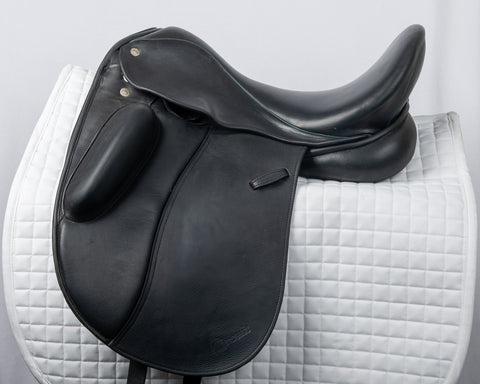 Used DS Classic Dressage Saddle