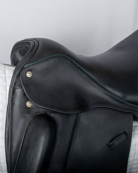Used DS Classic Dressage Saddle