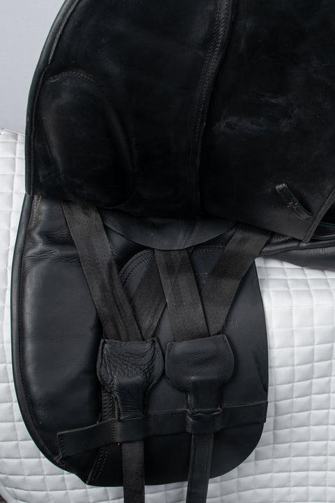 Used DS Classic Dressage Saddle